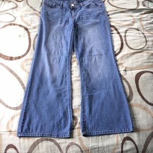Lauren Conrad Flared Jeans Size 12